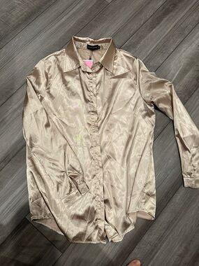 PrettyLittleThing Champagne Satin Shirt NWT (s)